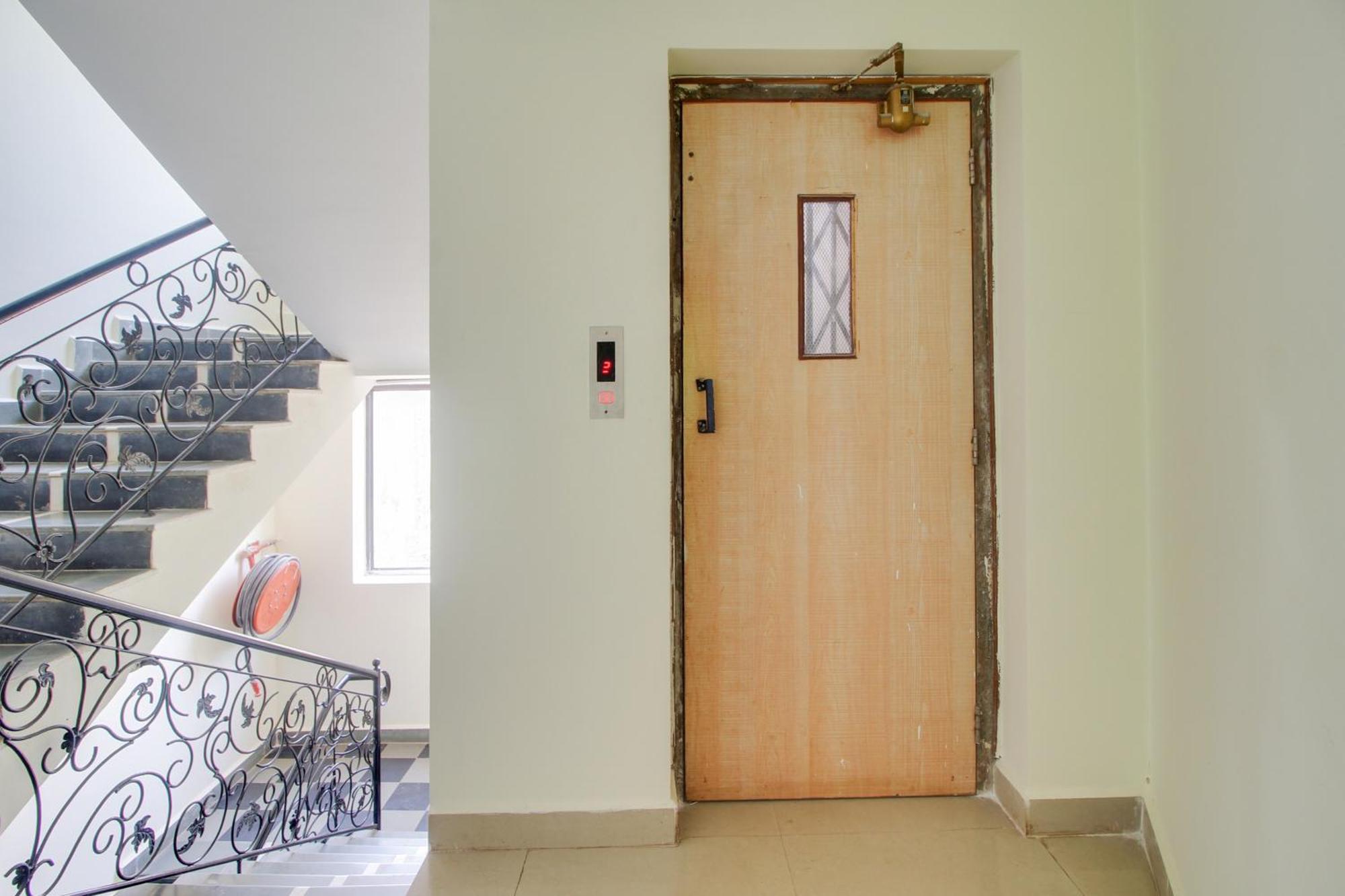 Declassio By Goa'S Pearl Near Aguada Fort Hotel Nerul  Buitenkant foto