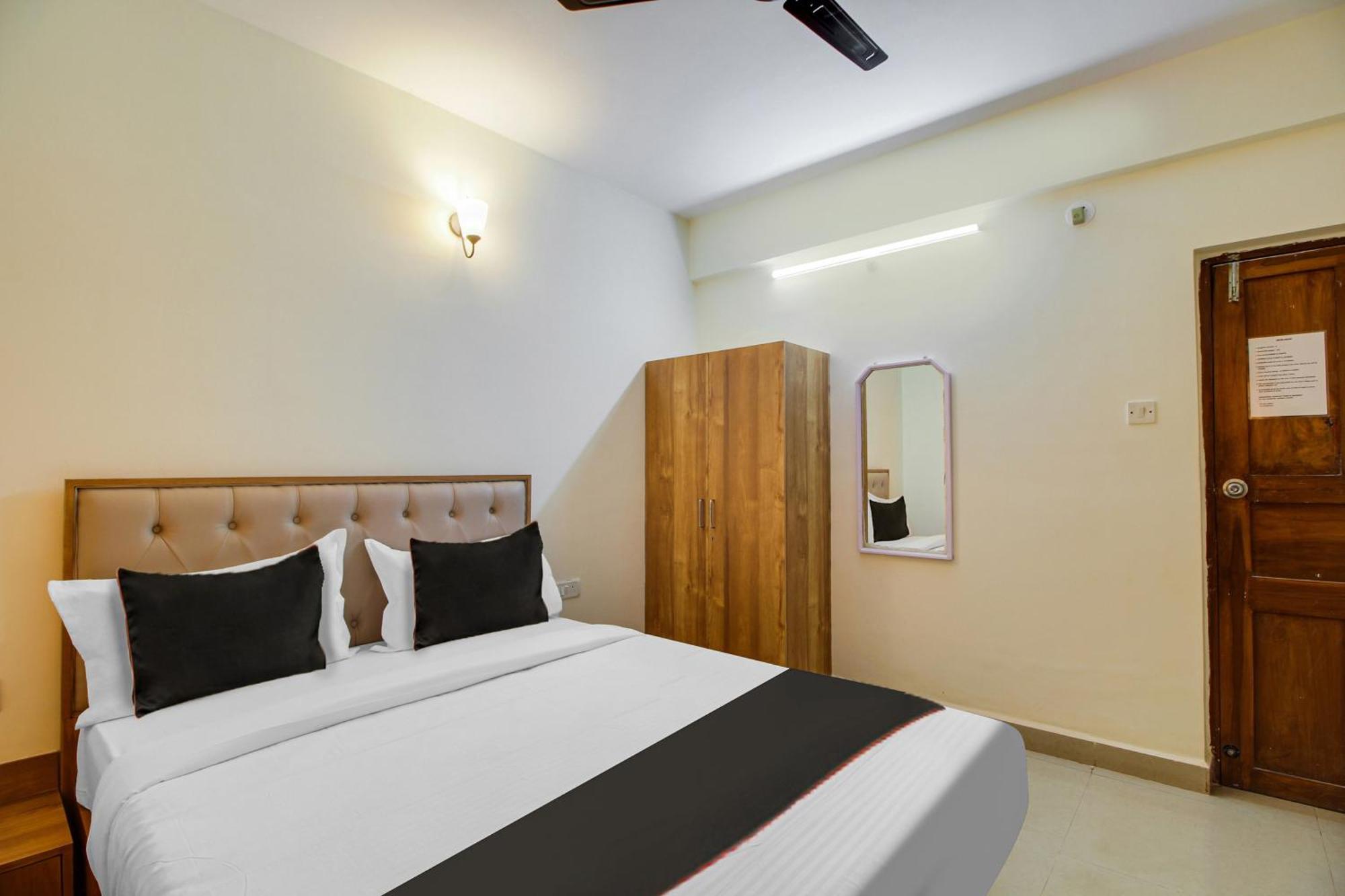 Declassio By Goa'S Pearl Near Aguada Fort Hotel Nerul  Buitenkant foto