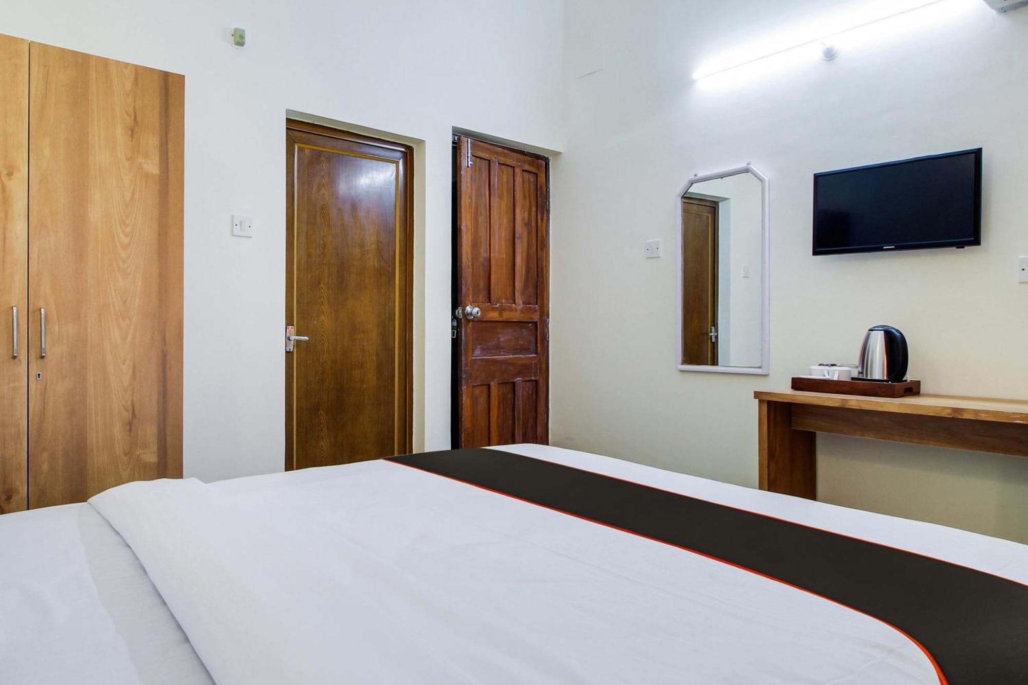 Declassio By Goa'S Pearl Near Aguada Fort Hotel Nerul  Buitenkant foto